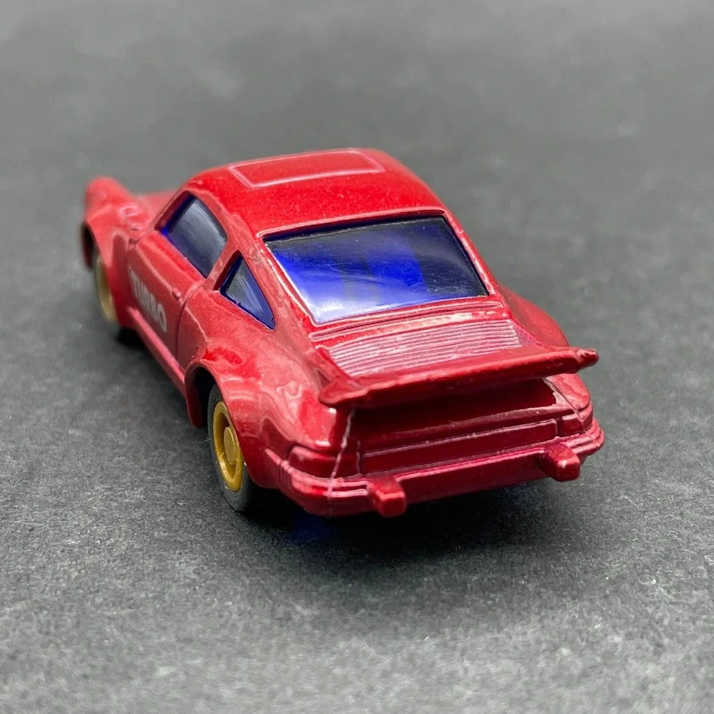 MC Toy Vehicle Pull Back Porsche Turbo‎ Car Red Diecast 1/64 Scale Loose